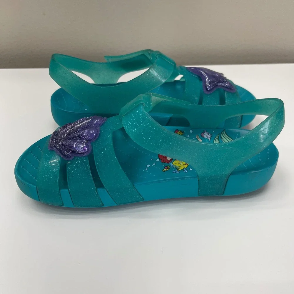 Crocs Isabella Disney Little Mermaid Ariel Jelly Sandals Girls Size 2 RARE
